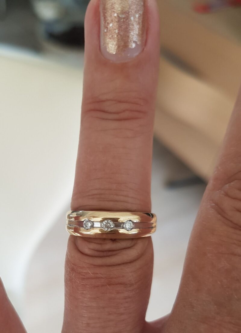 Unisex Ring m. Diamanter i 14 Karat Guld/Hvidguld.