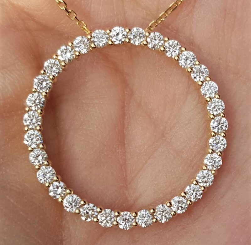 Eternity diamantvedhæng 2,40 carat