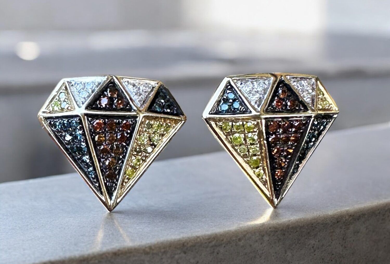 Diamant Formede Øreringe m. Total 0,35 carart i Guld-Photoroom (4)