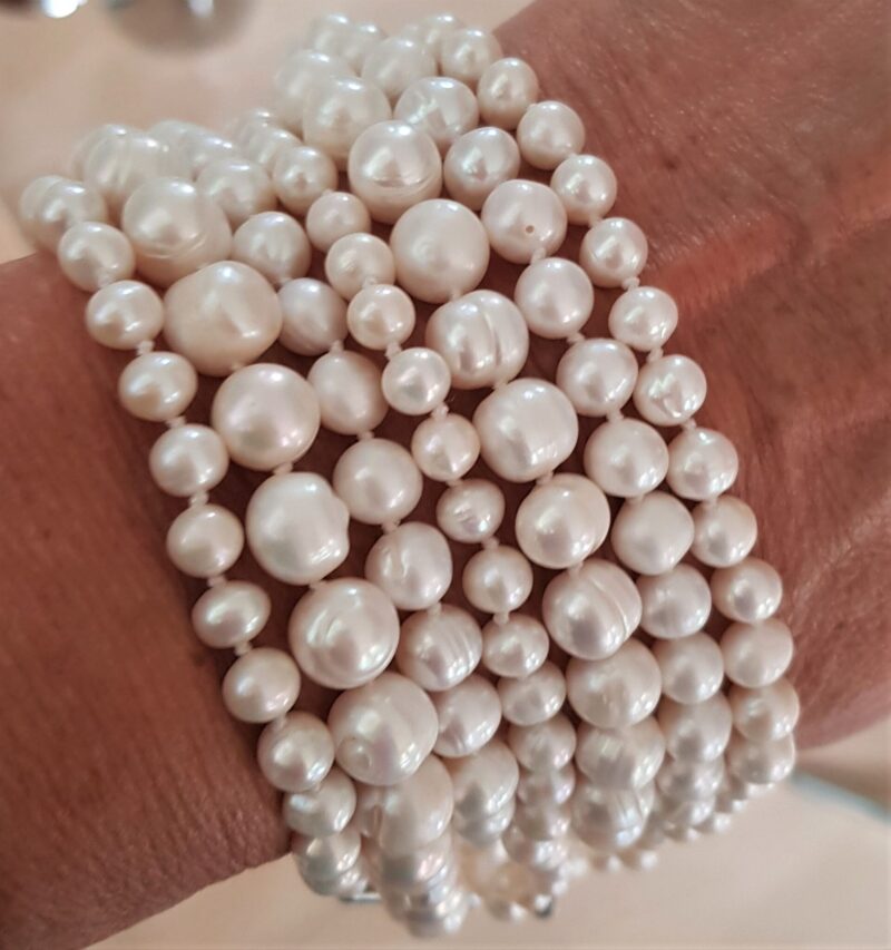 Akoya Perle Armbånd m. 7 Rækker Hvide Perler.