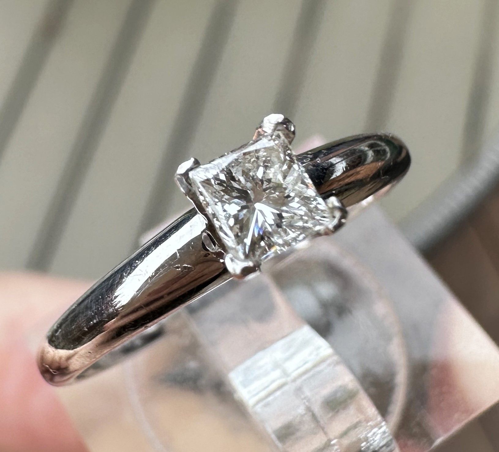 Damen Ring/Verlobungsring Diamant 0.75 Karat 10 Karat Weißgold Weiß &  Kognak Diamant Pave Ring 3/4 Karat : Amazon.de: Fashion