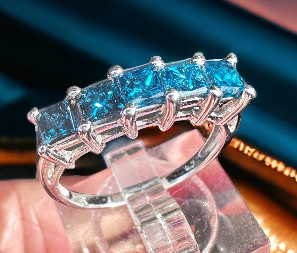 blå prinsessecut diamantring marts 24