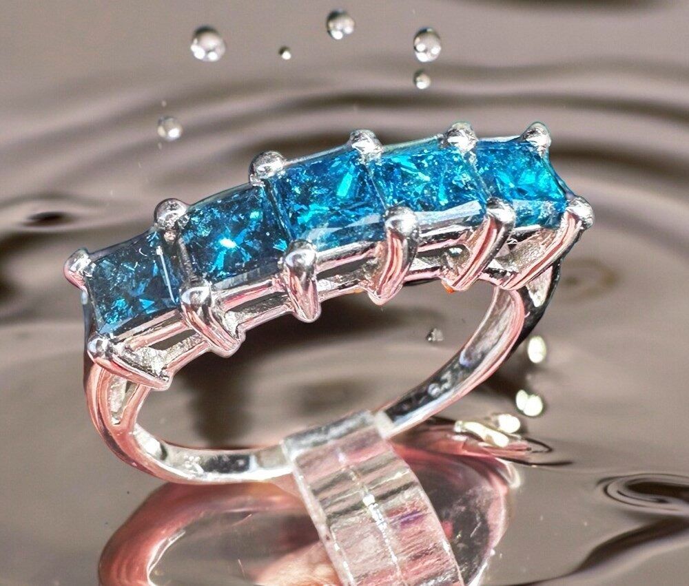 blå prinsessecut diamantring marts 24 5-Photoroom