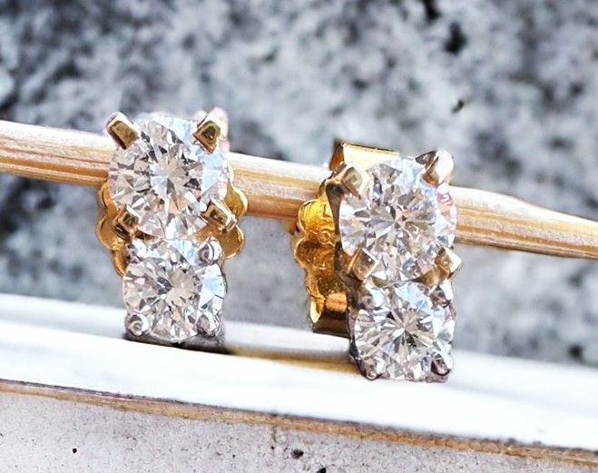 dobbelt øreringe i guld og hvidguld m. diamanter 11
