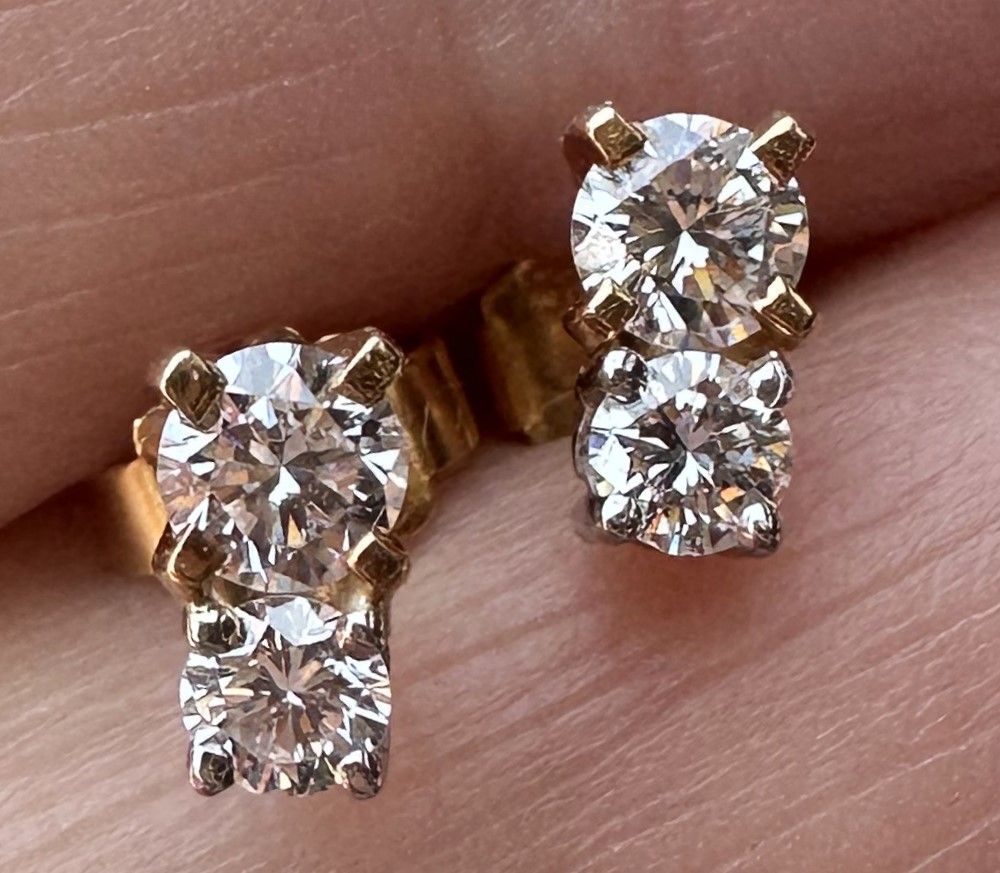 dobbelt øreringe i guld og hvidguld m. diamanter