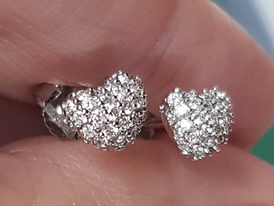 hjerte diamantøreringe 0,47 carat
