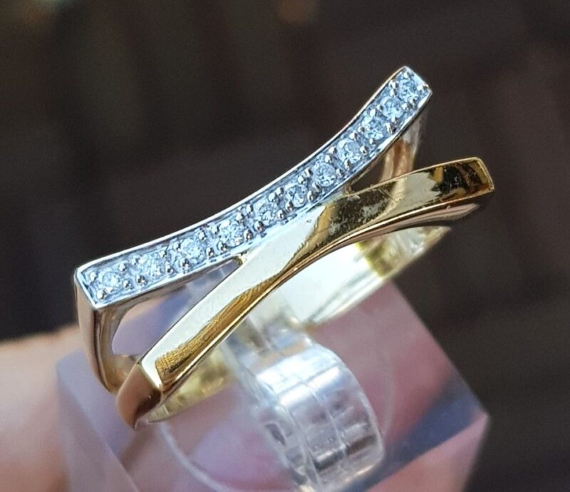 diamant ring i guld m. 0,11 carat